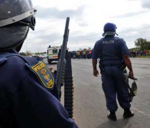 Gunmen kill 10, wound 10 more in South Africa shooting