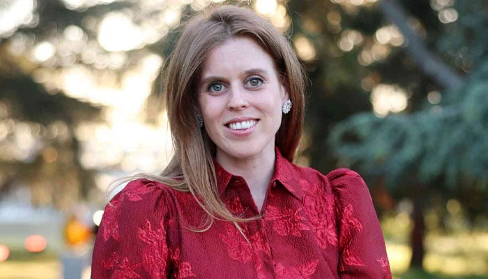 Princess Beatrice finally picks sides between royals, Andrew for Christmas