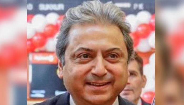 Pakistan Civil Aviation Authority (PCAA) Director General Nadir Shafi Dar. — Geo News