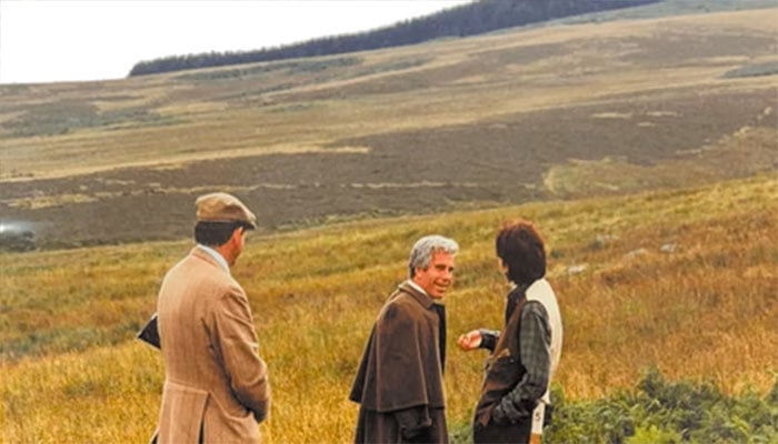 Epstein files reveal shocking emails between Maxwell and mysterious ‘A xxx’