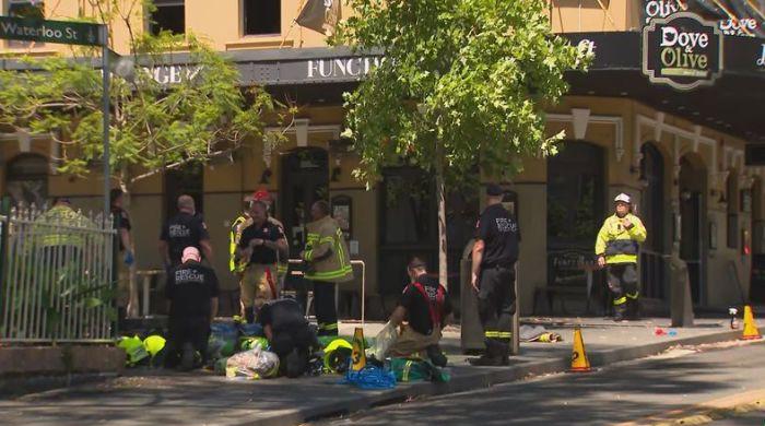 Dove and Olive pub in Sydney catches fire days before Christmas, over 100 evacuated