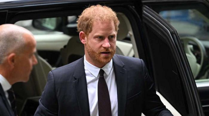 Prince Harry ditches royal title: Slip of tongue or dig at  future monarch William