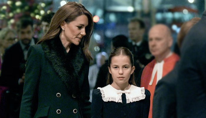 Princess Charlotte duets with mum Princess Kate for Christmas? Watch
