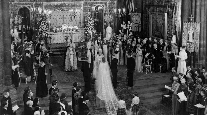 Royal wedding of THIS couple reunites nation from big event