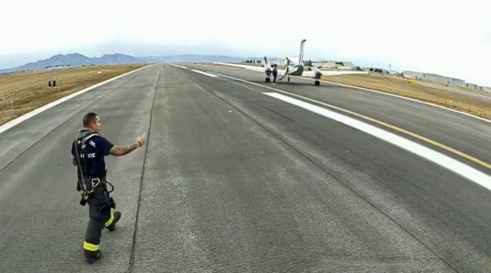 Autopilot triumph: Airplane lands itself during real-life emergency