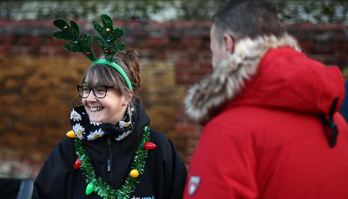 Well-wishers wait for members of Britains Royal Family to arrive to attend the traditional Christmas Day service at St Mary Magdalene Church on the Sandringham Estate in eastern England, on December 25, 2025.— AFP
