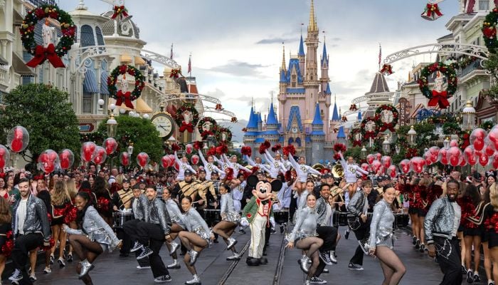 How to watch 2025 Disney park magical Christmas Day parade?