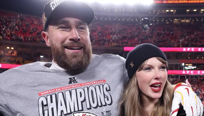 Taylor Swift, Travis Kelce move fans to tears with heartfelt moment on the field
