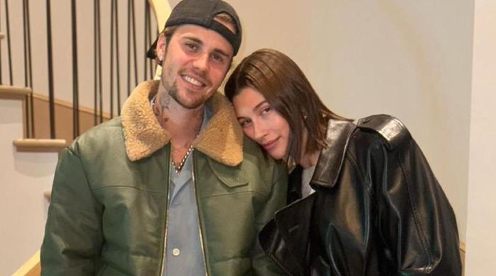 Justin Bieber shares sweet Christmas message with wife Hailey 
