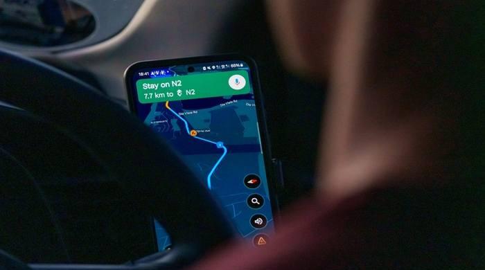 Google Maps vs Waze: Here's the best navigation app for your New Year roadtrips