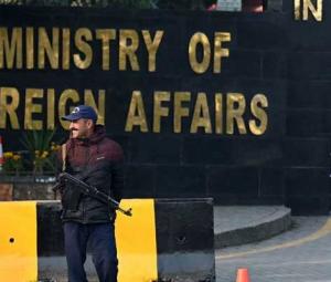 Pakistan backs Saudi Arabia, UAE's efforts for peace, stability in Yemen