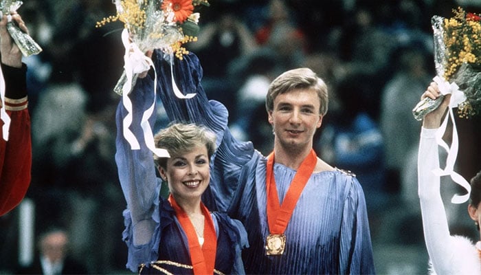 Boléro legends to become dame and knight as Torvill and Dean crown decades on ice