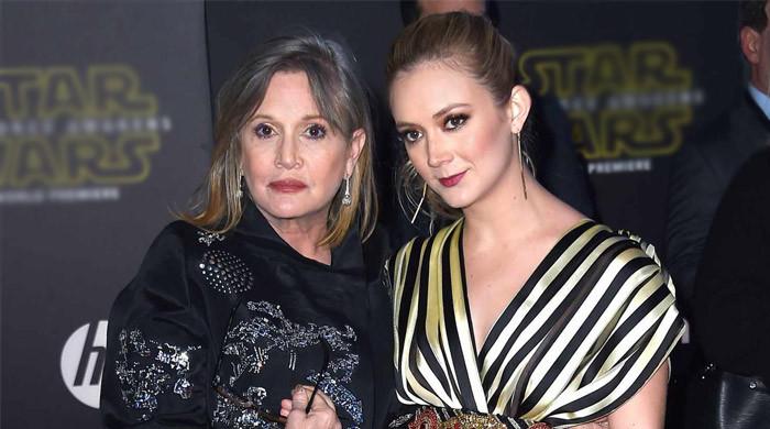 Billie Lourd marks Carrie Fisher's death anniversary with bittersweet note