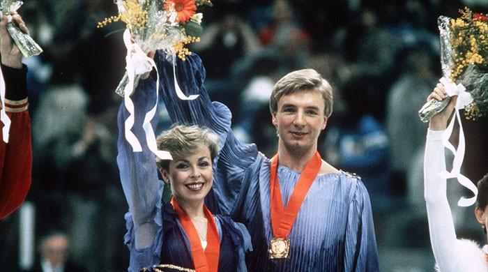 Boléro legends to become dame and knight as Torvill and Dean crown decades on ice