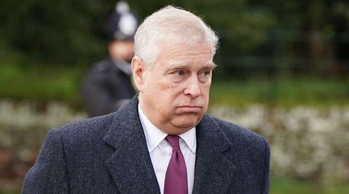 Andrew faces fresh scrutiny after FBI note mentions hidden Epstein tapes