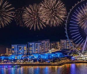 Dubai to host 48 fireworks displays for New Year's celebrations