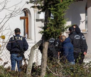 Three Turkish police officers, six Daesh militants killed in clash, amid national crackdown