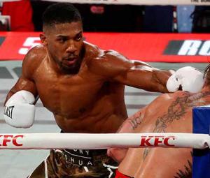 Boxer Anthony Joshua hurt in fatal car crash in Nigeria