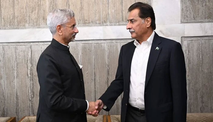 NA Speaker Ayaz Sadiq (right) shakes hands with Indian External Affairs Minister Dr S Jaishankar in Dhaka on December 31, 2025. — X/@ChiefAdviserGoB