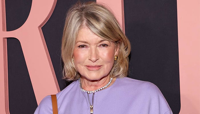 Martha Stewart becomes part of action at Knicks Game