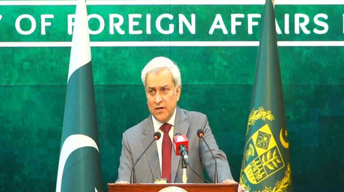 Pakistan, India share lists of nuclear installations, prisoners