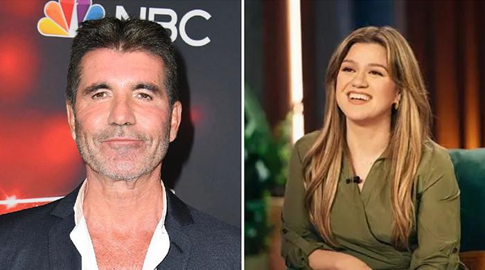 Simon Cowell reflects on Kelly Clarkson's 'perfect' 'American Idol' win