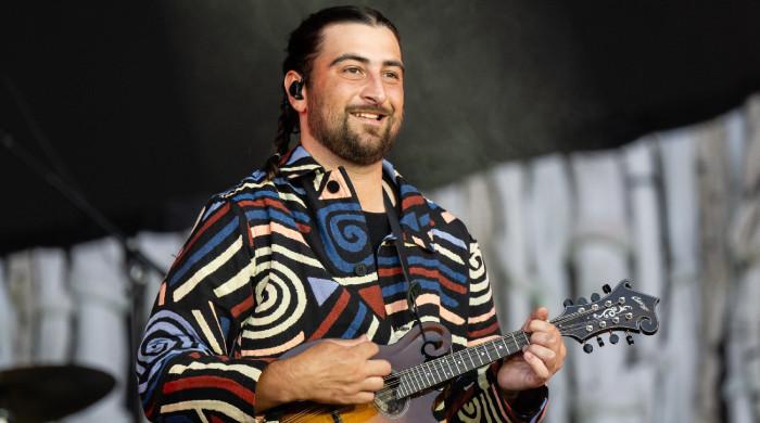 Noah Kahan marks first birthday with wife Brenna Nolan on New Year