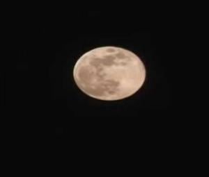 'Wolf Moon' lights up skies over Pakistan