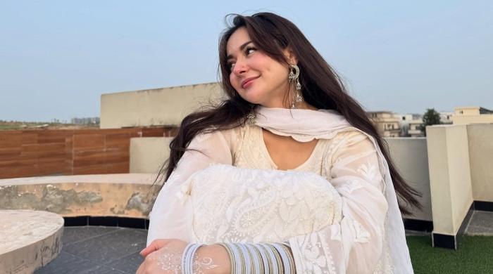 Hania Aamir shares candid 2025 reflection on grief and panic