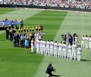 Bondi shooting responders honoured at Sydney Ashes Test