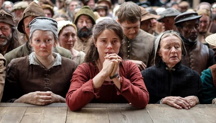 Jessie Buckley reacts to fans emotional response on ‘Hamnet