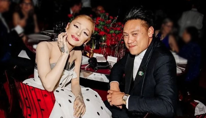 Wicked director Jon M. Chu, Ariana Grande’s sweet exchange melt hearts
