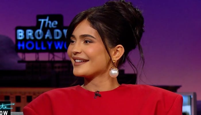 Kylie Jenner reflects on highlights from past year in new update