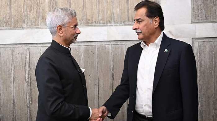 One handshake, many questions for Pakistan–India ties