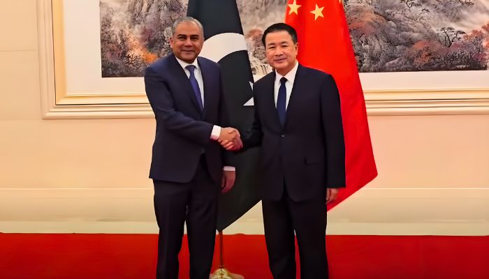 Interior Minister Mohsin Naqvi meets his Chinese counterpart, Wang Xiaohong, at China’s Ministry of Public Security on January 7, 2026. — X@MOIofficialGOP