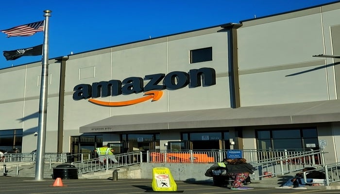 Amazon selling products from outside retailers without consent