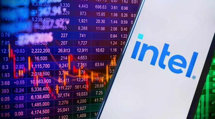 Intel stock (INTC) soars 9% on NVIDIA partnership, new AI chip launch