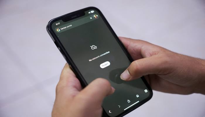 Iran faces internet disruptions amid protests, cause remains unidentified