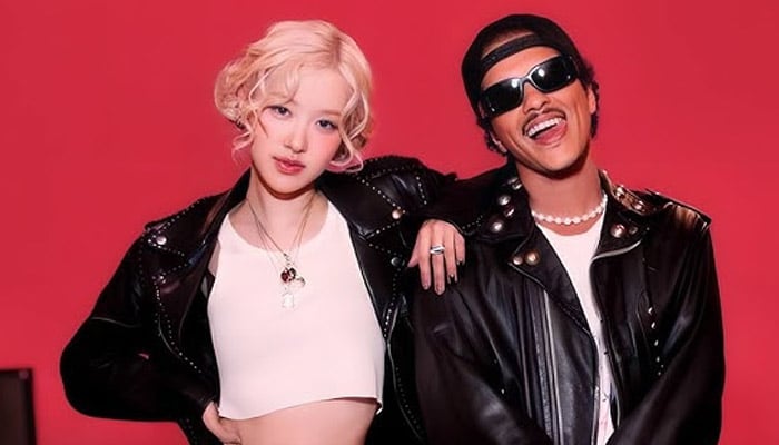 Blackpink Rose reacts to Bruno Mars solo single I Just Might