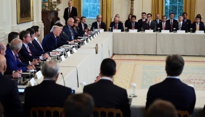 US President Donald Trump, Vice President JD Vance and Secretary of State Marco Rubio attend a meeting with oil industry executives at the White House in Washington, DC, US, January 9, 2026. — Reuters