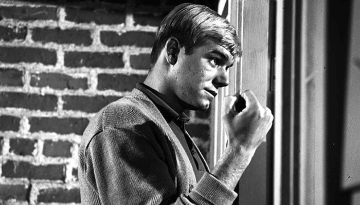 ‘Gunsmoke star Roger Ewing breathes his last at 83