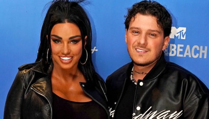 Katie Prices breakup raises eyebrows after exs photo appears by her side