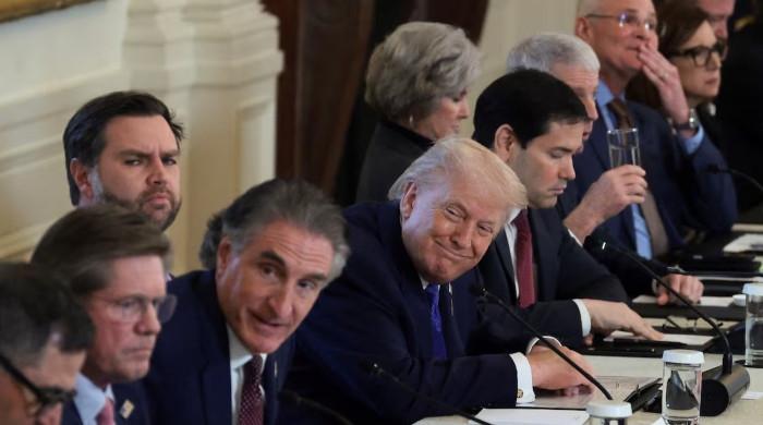 Trump urges US oil giants to repair Venezuela's 'rotting' energy industry