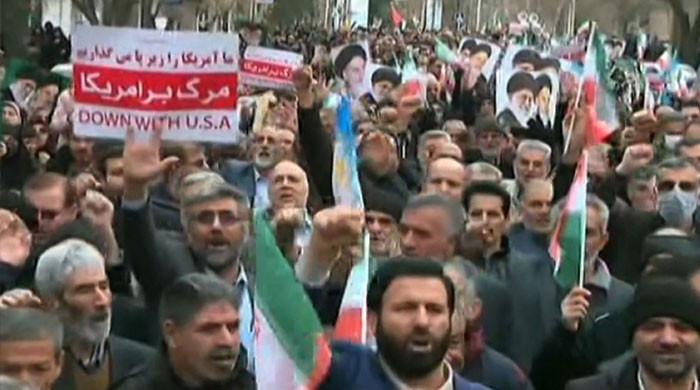 Pakistan urges citizens to avoid unnecessary travel to Iran amid protests