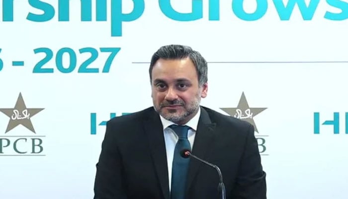 Pakistan Super League (PSL) Chief Executive Officer (CEO) Salman Naseer addresses a press conference at the National Bank Stadium in Karachi on October 29, 2025. – PCB