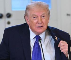 Trump delivers oil warning, suggesting Cuba should strike deal with US