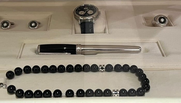 Items gifted to Prime Minister Shehbaz Sharif by a foreign leader. — X/@pmln_org