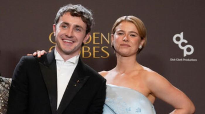 Paul Mescal, Jessie Buckley's Golden Globes moment steals hearts