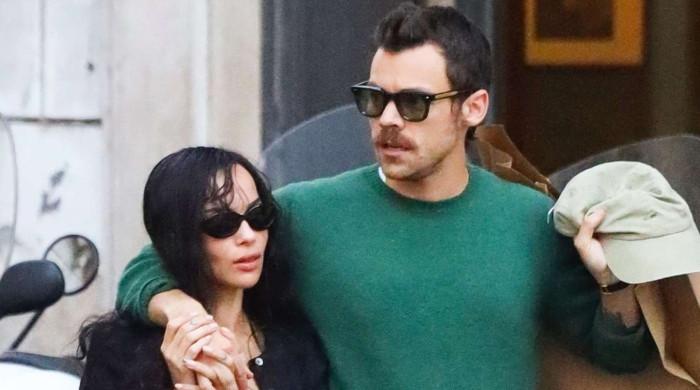 Harry Styles, Zoe Kravitz skip on red carpet debut at Golden Globes