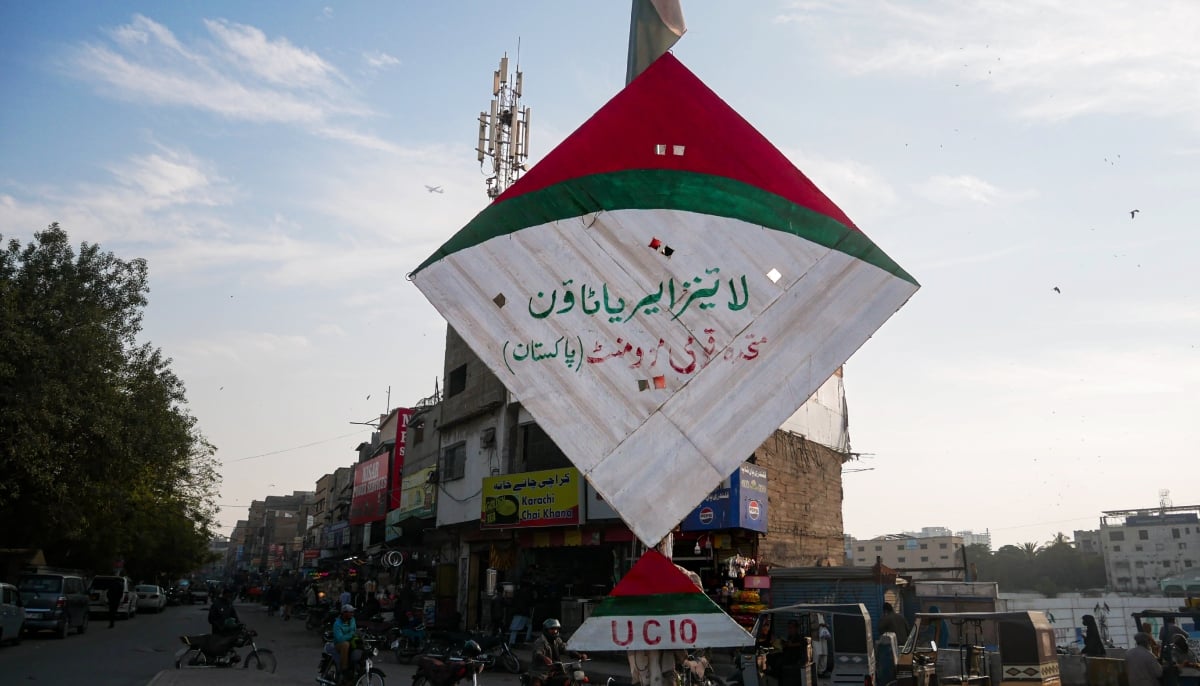 Kite, the election symbol of the MQM, is on display at an intersection in Karachi. — Instagram/@umersheikhphoto